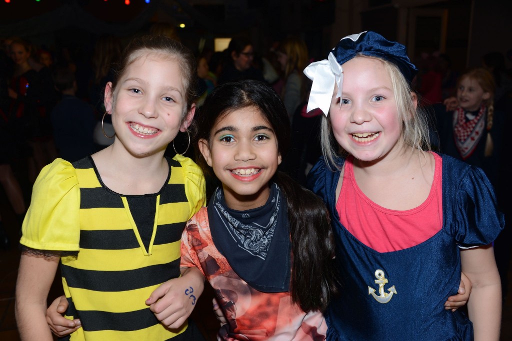 ../Images/Jeugddisco Beestenboel 088.jpg